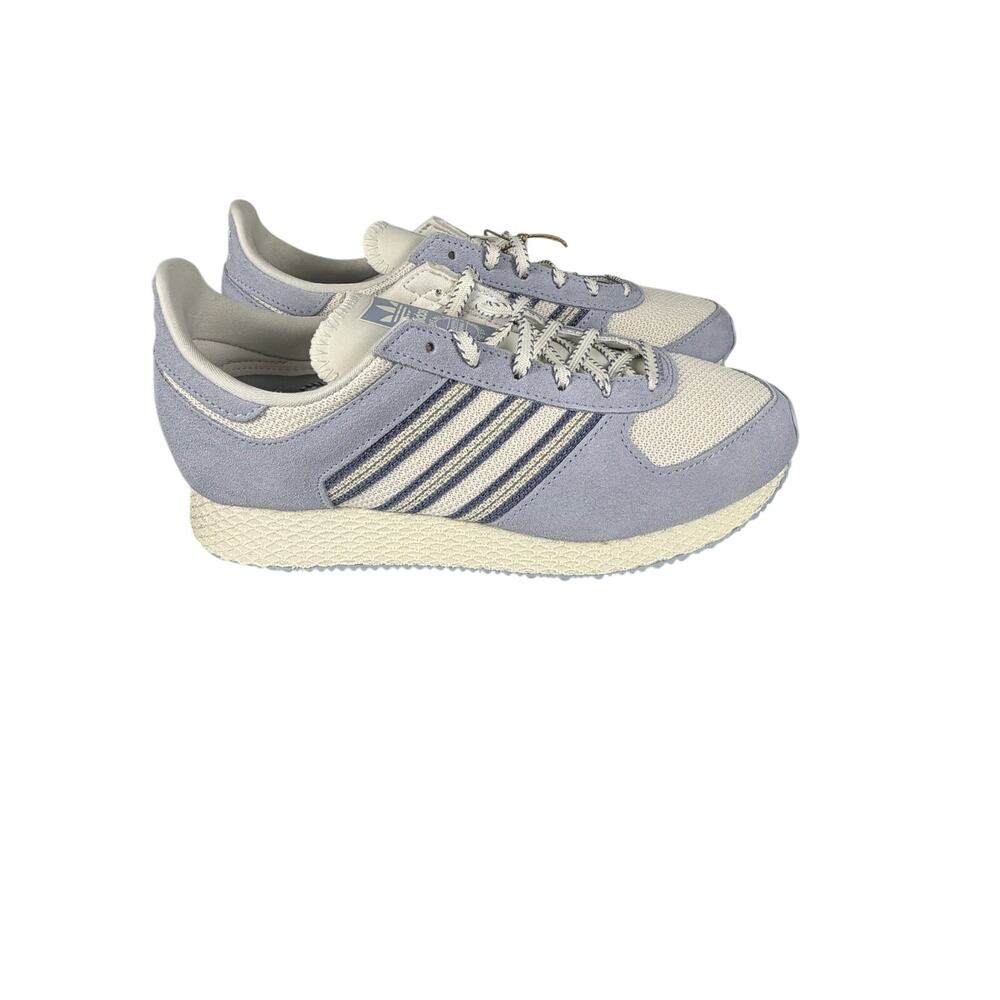 adidas Atlanta W Off White / Wonder Blue Women's Size 7 New in Box